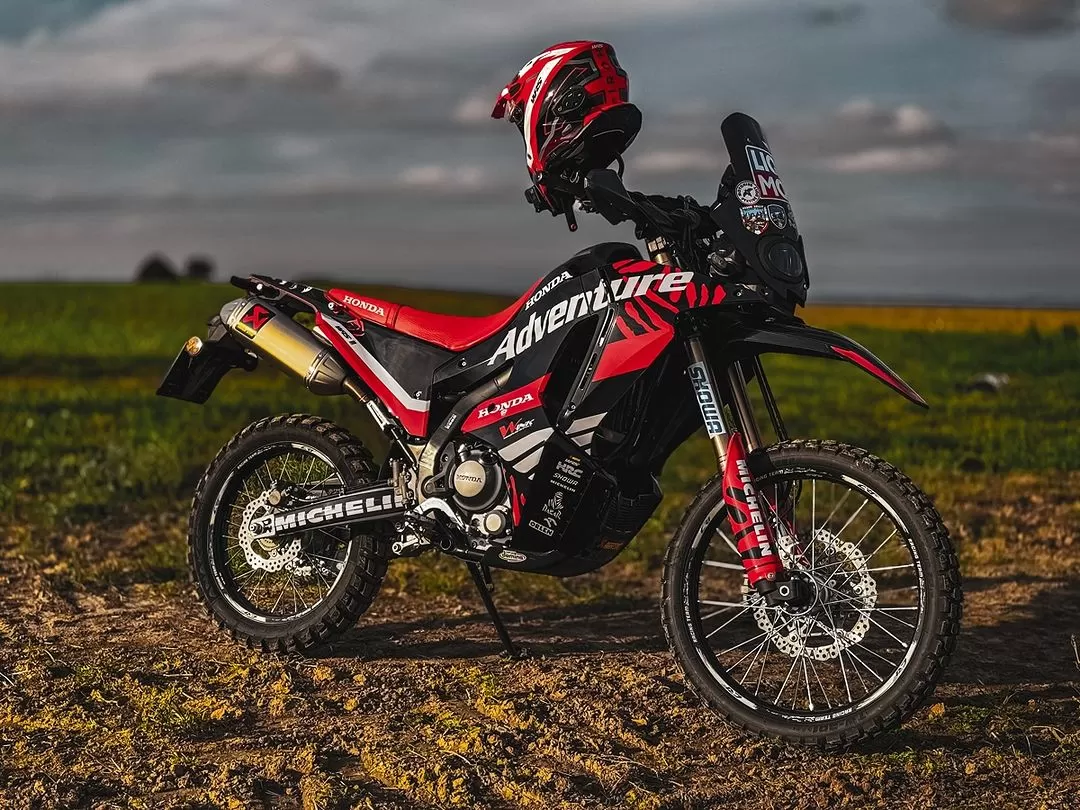 Honda Motors ...#adventure #honda #lifeofadventure #crf300rally #enduro #moto #offroad #czech #bike #motorcycle #motorbike #cross #downhill #motocross #czechboy #trip #ride #motolife #honda #fox #bikelif